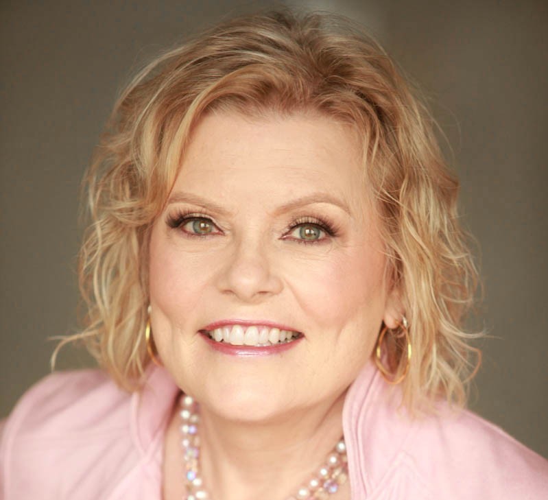 Bio photo of Susan Sisk, Life and Business Coach, C-ICP™
